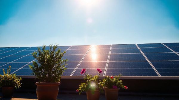 5 astuces pour améliorer votre indépendance énergétique grâce au solaire